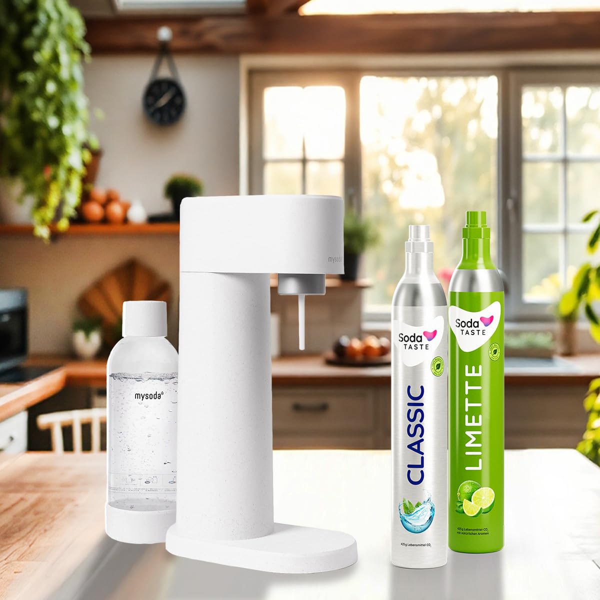SodaTASTE Paquete ahorro: Mysoda Woody – Aireador de agua de compuesto de madera renovable con botella de plástico sin BPA, cilindro de CO2 Classic + cilindro de CO2 de lima (blanco)
