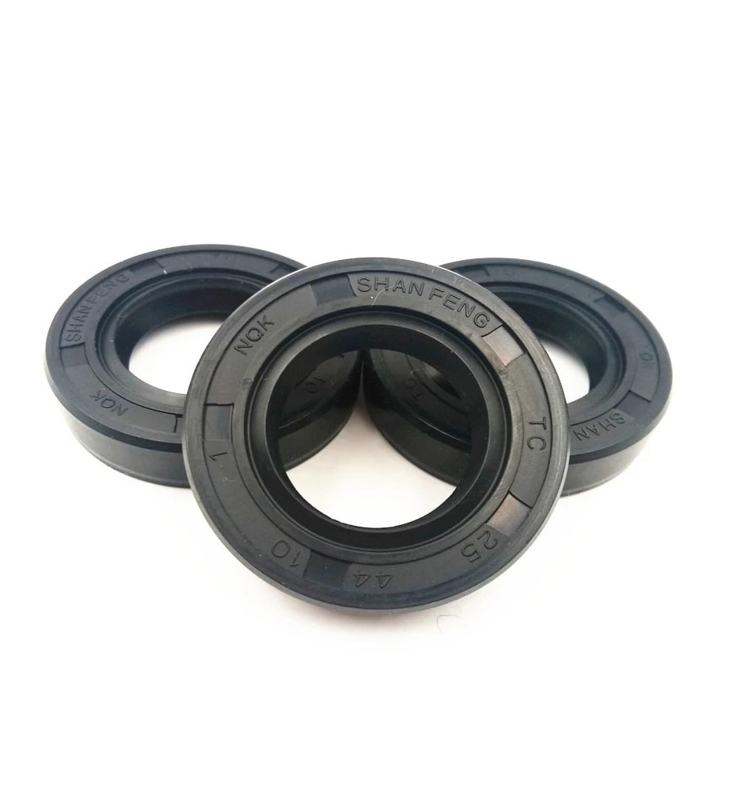 CLBSWYEJK 10pcs 15X32X7 15X32X9 15X32X10 15 * 32 Skeleton Oil Seal Seals Radial shaft seals(TC 15X32X7 NBR)
