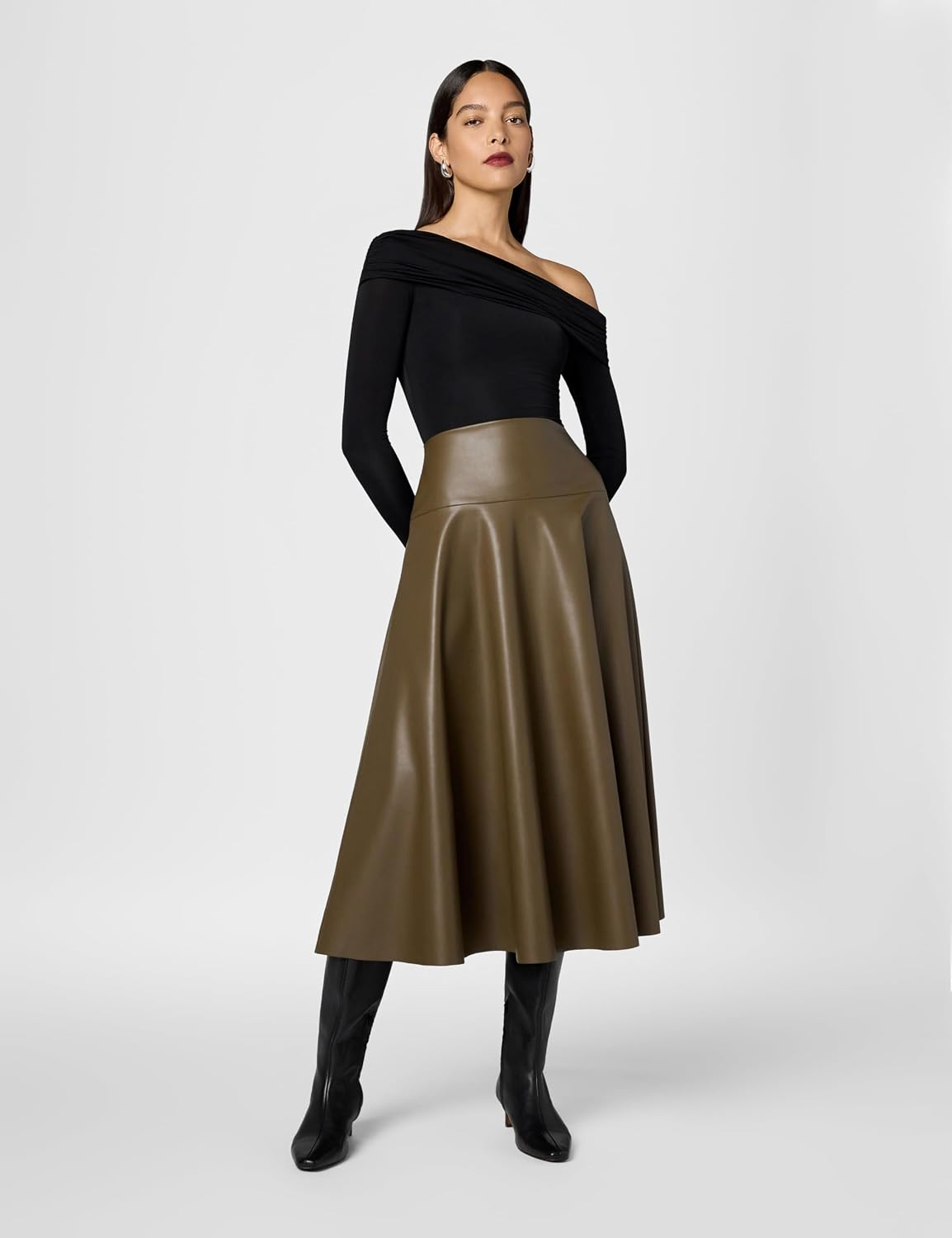 Norma Kamali Women's Flared Skirt to Midcalf