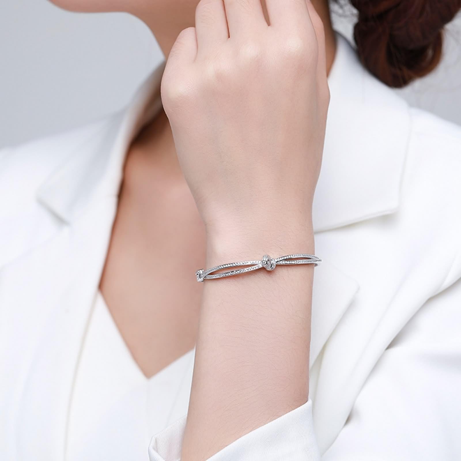 Juego de pulsera, pulsera para mujer con nudo infinito con moissanita, oro blanco y platino 950