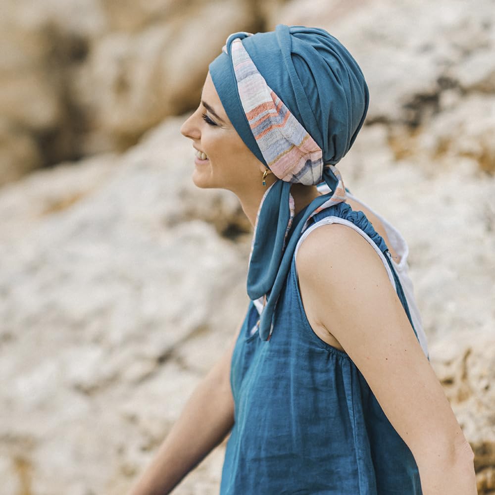 CAREBELL pañuelo oncológico modelo Smooth – diseño Mediterráneo Acero en bambú suave y transpirable, especial para quimioterapia, alopecia y pieles sensibles, hecho a mano en España