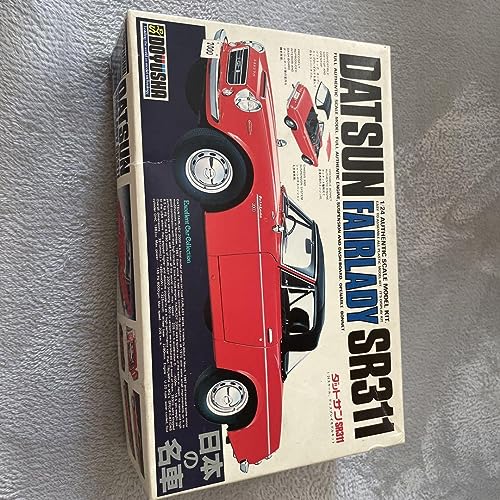 Maquette Datsun SR311 Plastique Doyusha au 1/24 Réplique Haute Précision