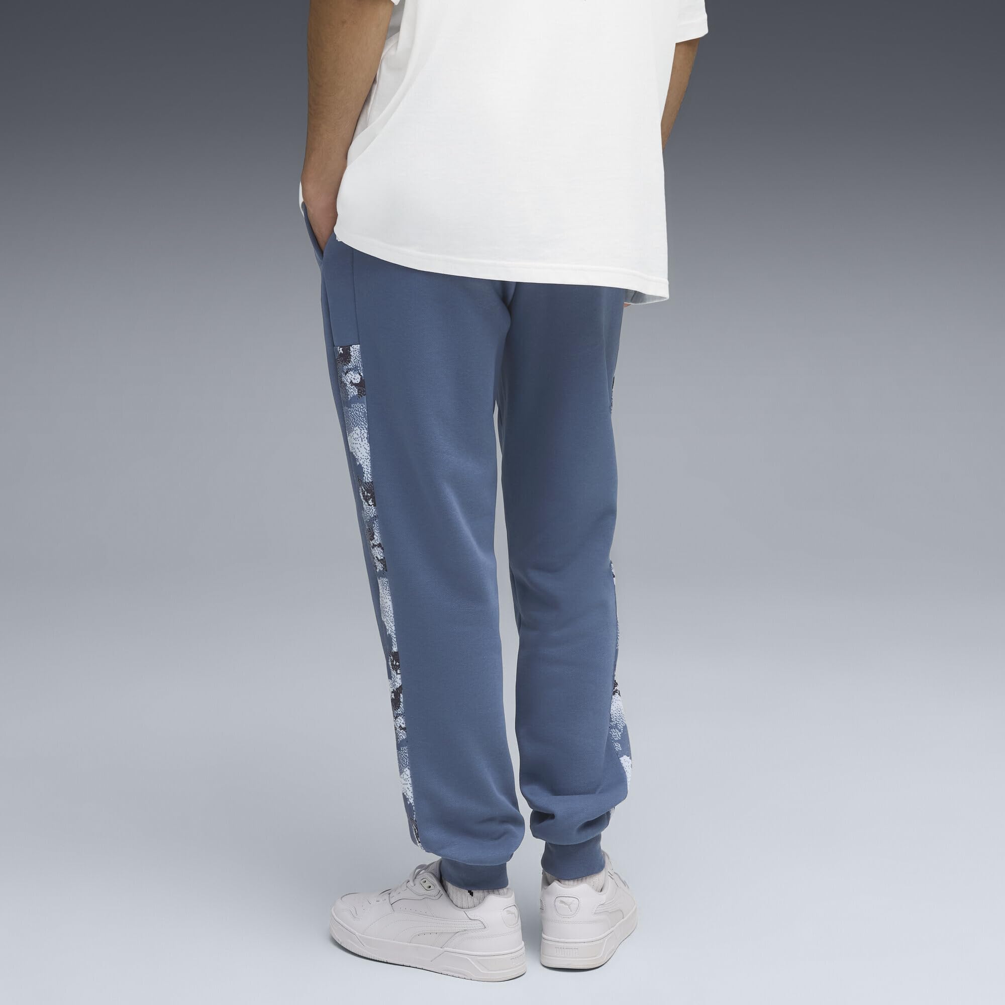 Puma - Ess Camo Sweatpants FL Cl, Pantaloni in Maglia Uomo