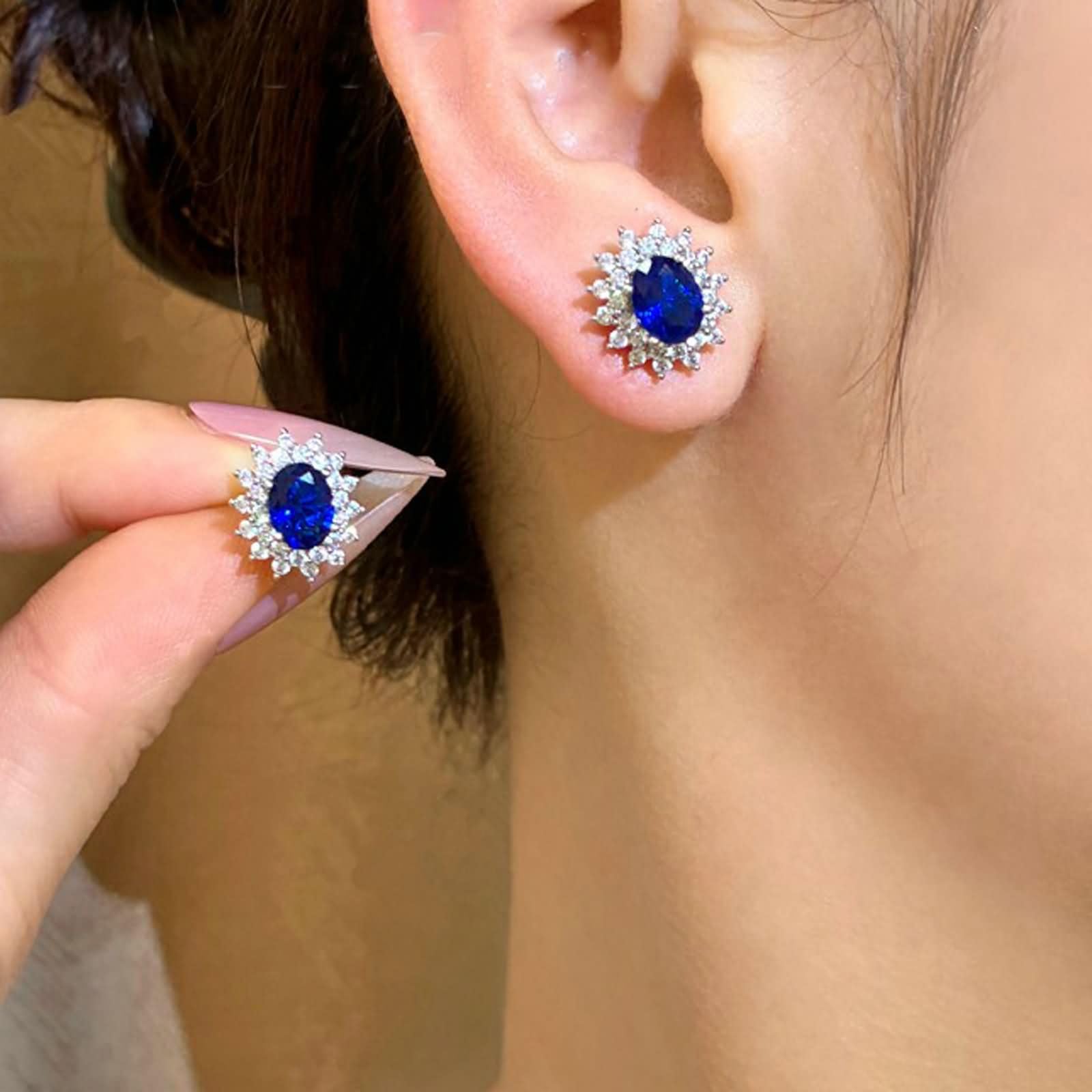 Ohrringe Weißgold 9K / 14K / 18 Karat Damen, Blume mit Oval mit Erstellter Saphir 1,85 Karat und Moissanit, Ohrringe Blau Silber für Hochzeit Frauen