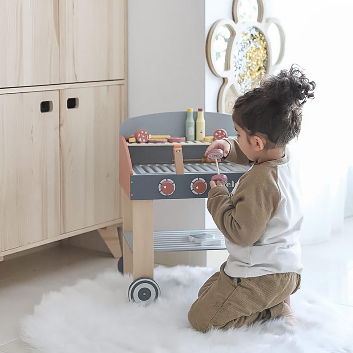 Beeloom Babycue - Cocinita Infantil De Madera Natural con Accesorios, Estilo Barbacoa, Juego De Imitación para Niños Desde 3 Años, Diseño Portátil Y Minimalista