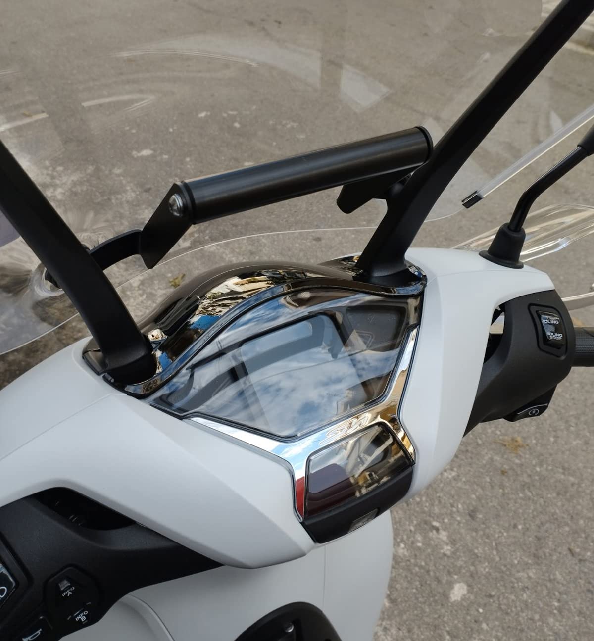 Supporto di montaggio per smartphone/GPS compatibile con Honda SH125/SH150/SH350 2023-2025