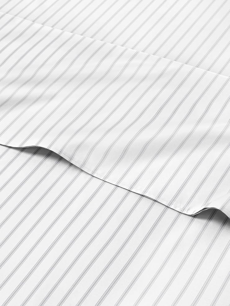 Light Grey and White Striped Sheets - 1 Flat & 1 Fitted Sheet & 2 Pillowcases w/ Deep Pockets - Wrinkle & Fade Resistant, Ultra-Soft, Breathable & Cooling - Luxury Pinstripe Bedding - Full Size