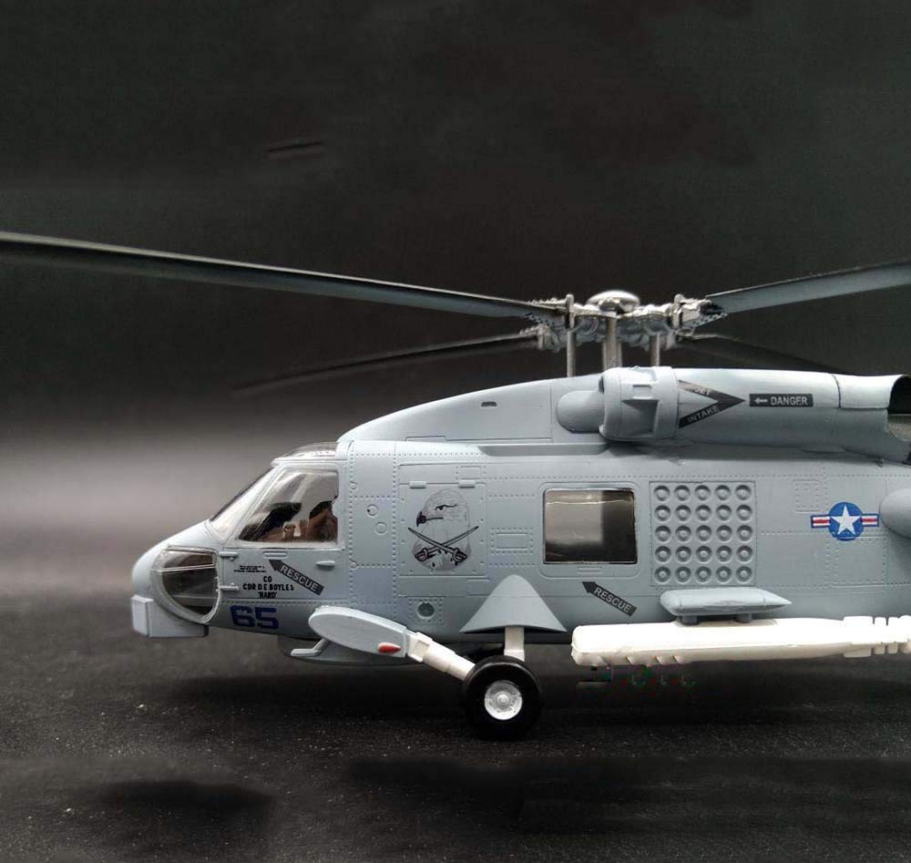 CMO Modellino di Aereo Livery Model Kits, Elicottero SH-60B Seahawk Plastica Modello in Scala 1:72, Giocattoli e Regali per Adulti, 10,7 X 8,6 Pollici