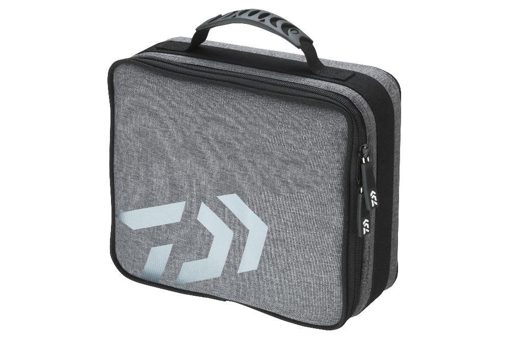 Daiwa D-VEC Rollen-Schutztasche, Polyester, Grau, Wasserdicht, L 26x23x9 cm für 2-3 Big Pit Rollen, M 36x26x14 cm für 4-6 Rollen, mit Klettverschluss-Segmenten (M)
