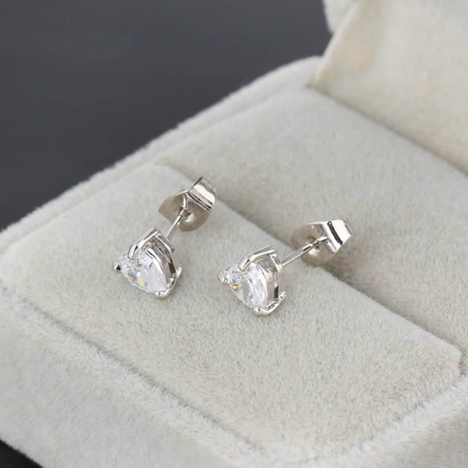 AMDXD Echt Goldschmuck Ohrstecker Damen Vintage 9 Karat Au375 Weißgold, Herz Ohrstecker mit Moissanit Herzschliff, Ohrringe Boho 9K Gold
