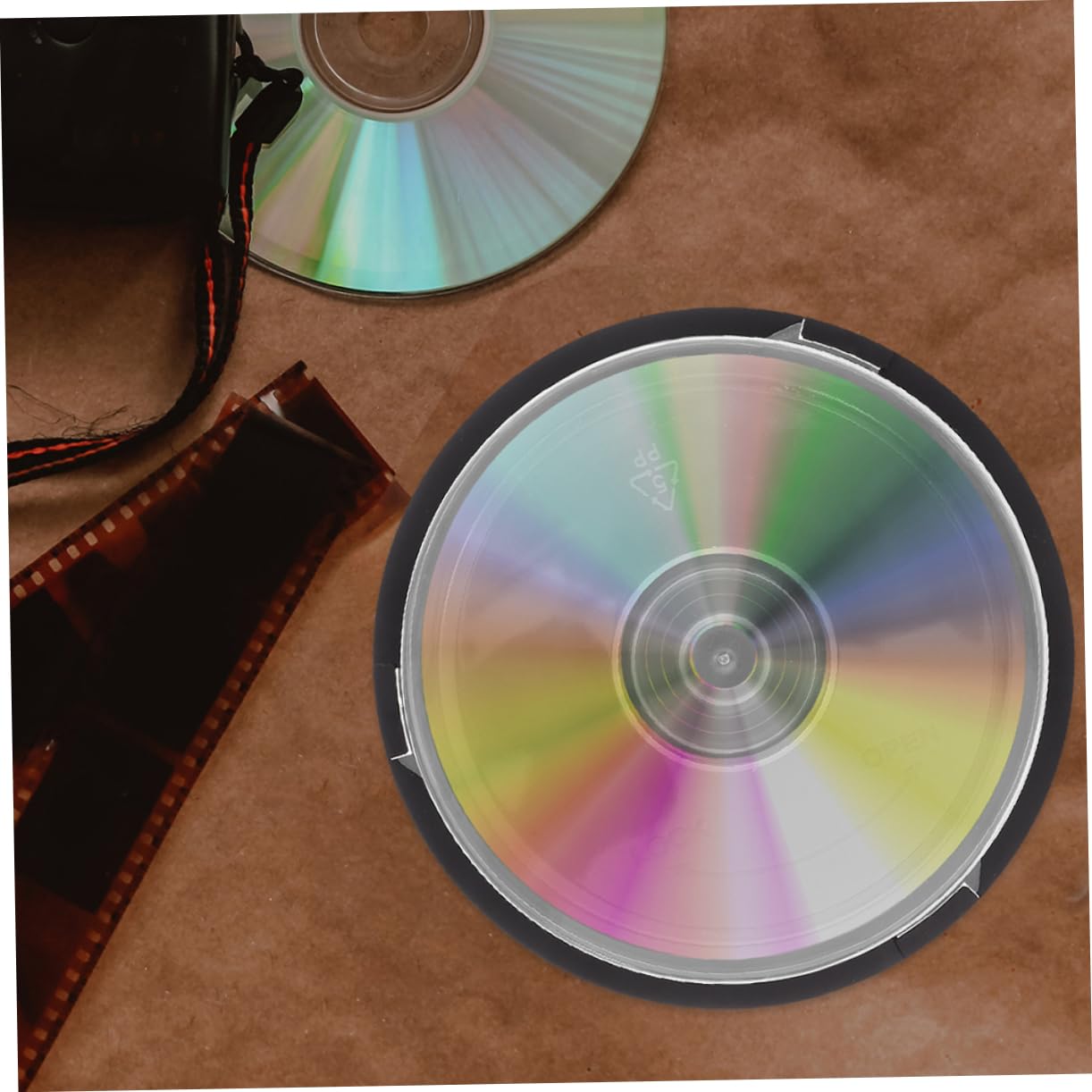Garneck Boîtes de Rangement pour DVD en PP, Lot de 4pcs, Capacité 10 Disques, Élégant et Pratique pour Bureau et Maison, Protection et Organisation des CD/DVD