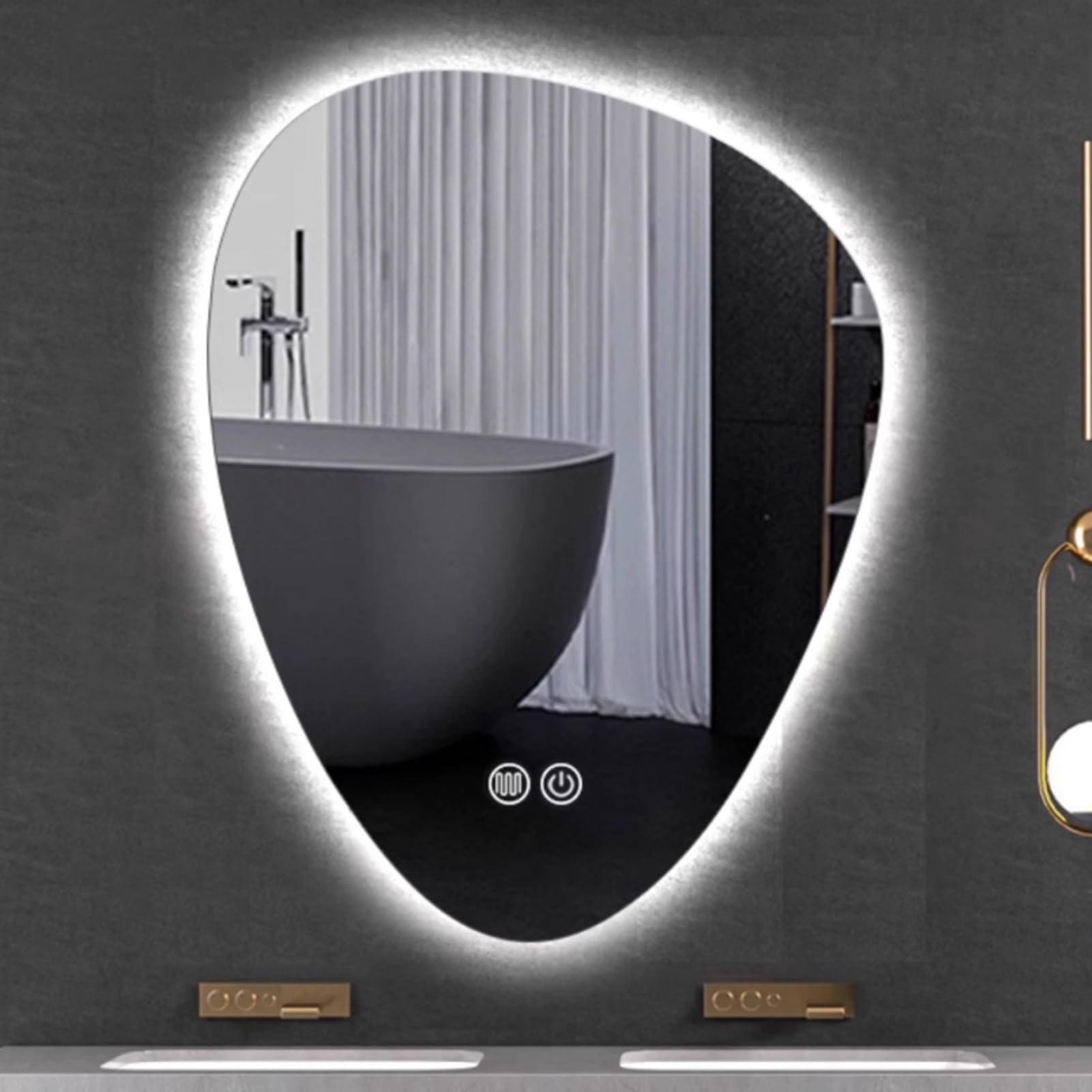 Miroir de maquillage sans cadre antibuée pour en finir avec la buée de la salle de bain