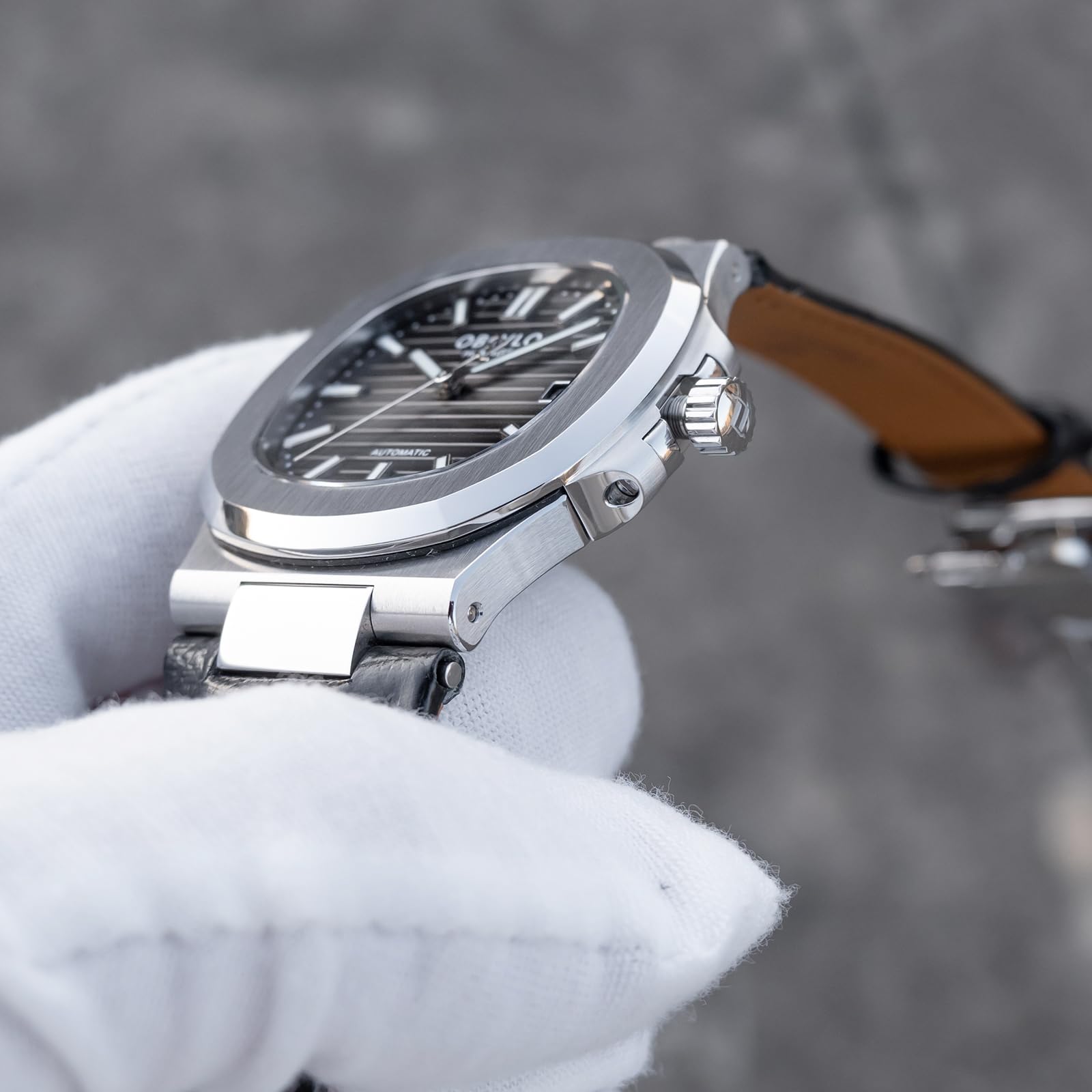 OBLVLO Elegante orologio da uomo automatico quadrato, cassa ultrasottile in acciaio inox da 8,5 mm, cinturino in pelle nera, display della data, Miyota 9015, FM-AT