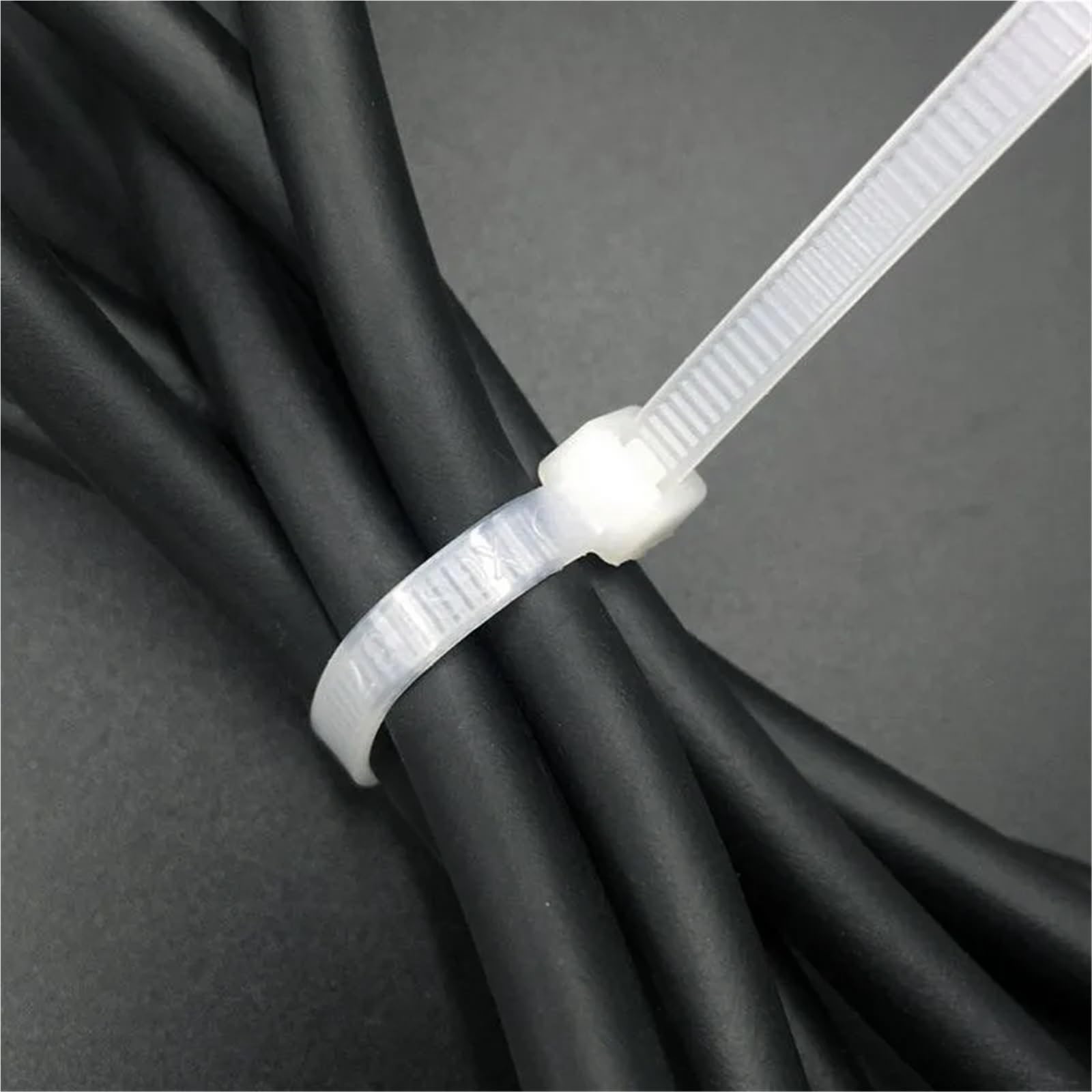 Bridas de nylon con clip, Bridas for Cables, Nylon Autoblocante, Ajustables, Negro/Blanco, 3x(100-150) mm(White- (3x100mm))