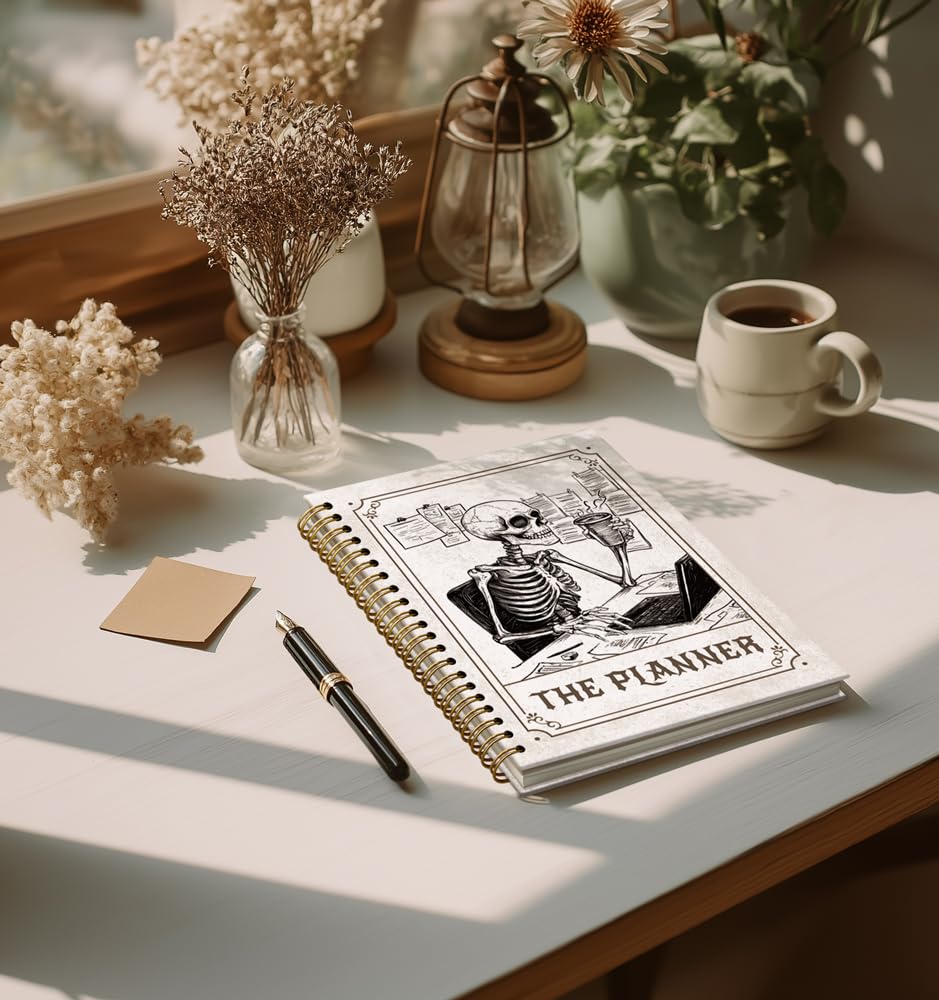 Taccuino da uomo CuteTarot Card Notebook con citazioni sulla depressione per donne amiche regali per compleanno, Natale, festa della mamma, teschio gotico gotico dorato a spirale rilegato a