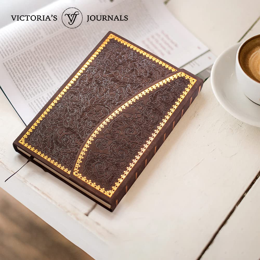 Cuaderno Vintage Con Cierre Magnético - Tapa Dura Grabada, 160 Páginas Rayadas, Papel 100 G/m², 20.4x14.5 Cm