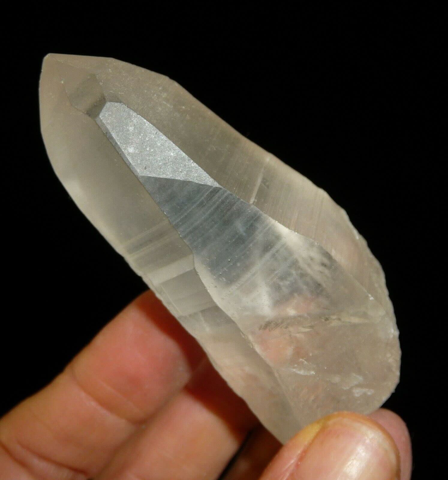 Amazon.co.jp: クォーツ クリスタル 天然ポイント ブラジル 70グラム