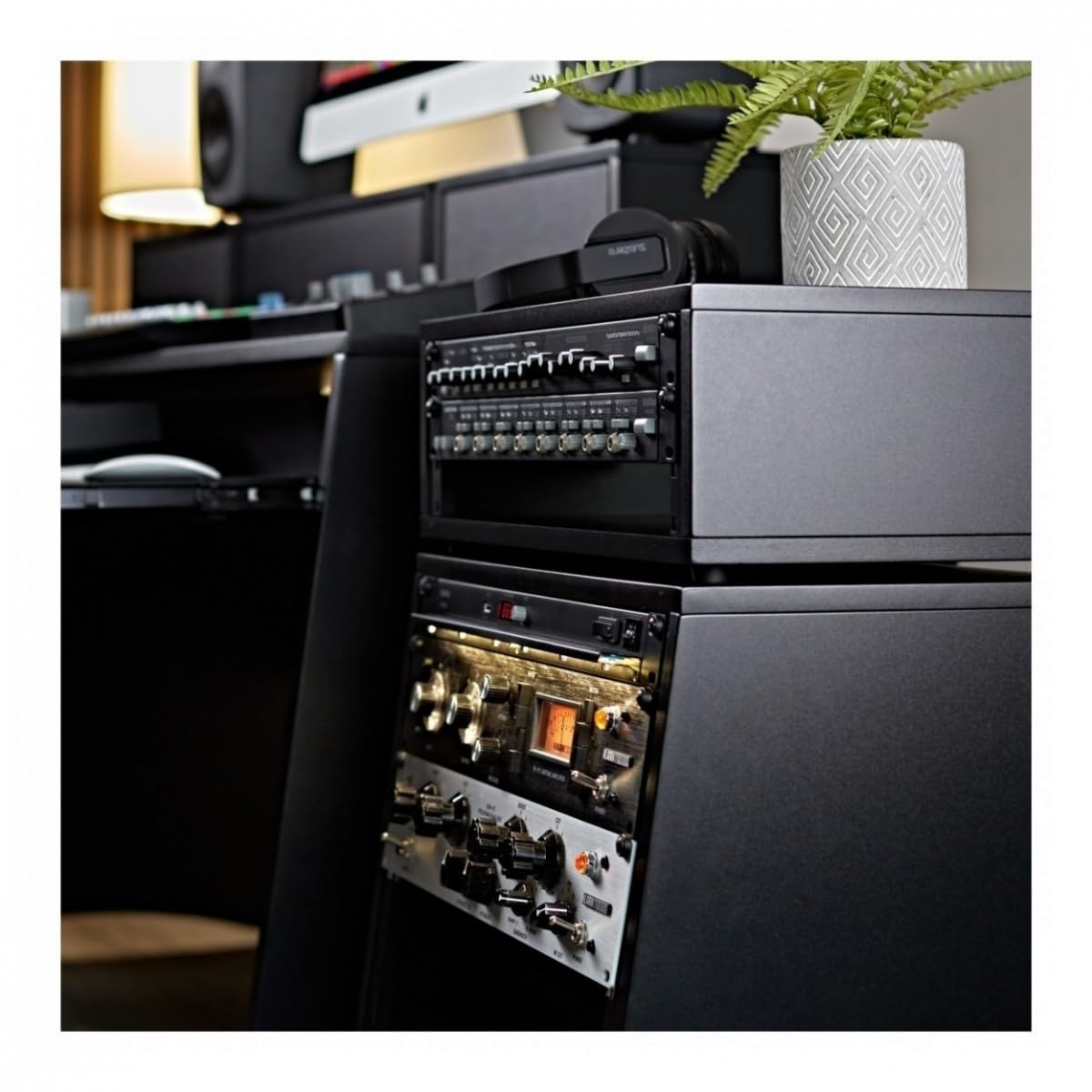 Unité de rack 3U - Mobilier de studio pour l'audio et l'enregistrement professionnels, noyer