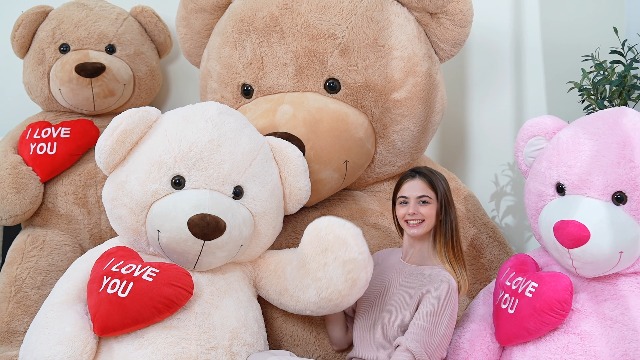 Amazon.com: MaoGoLan Giant Teddy Bear 6 Feet- I Love You Red Heart