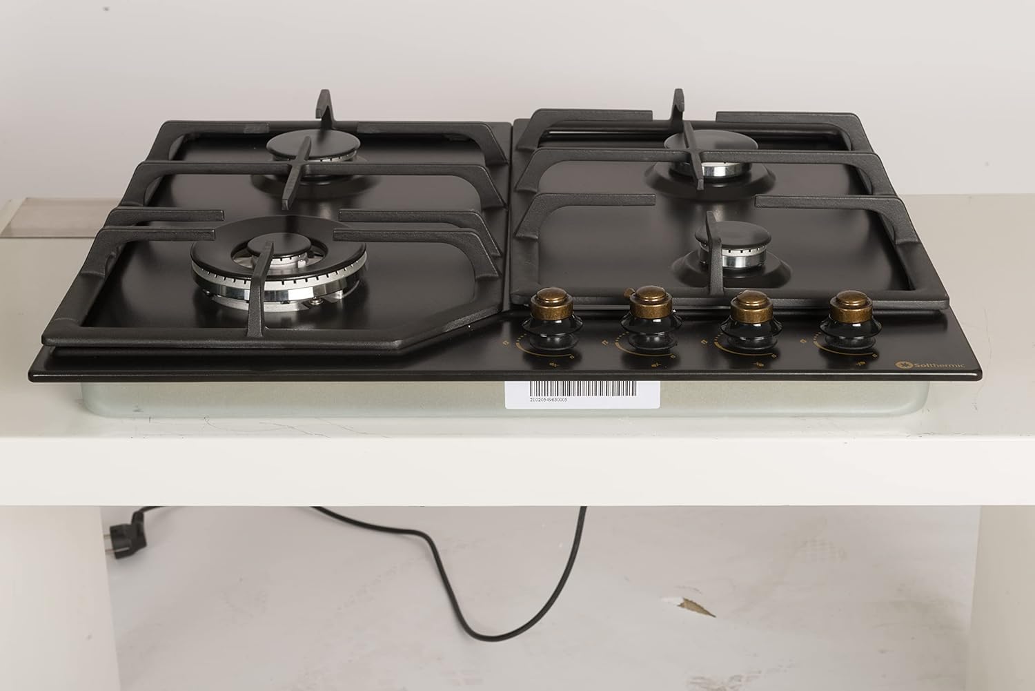 SOLTHERMIC PACK 4 EN 1 NEGRO RUSTICO ACABADOS DORADOS/CAMPANA DECORATIVA H60pr 60 CM, ENCIMERA DE GAS 60 CM SA022, HORNO Y FRIGO 2P F2PR147N DE 1,47 cm alto x 55 ancho y de hasta 220L