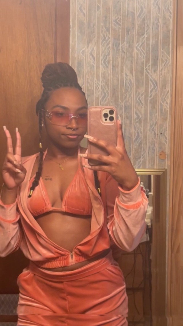 トップス BREATH LOGO VELOUR SET UP Women's Oversized Zip-Up Velour Sweatshirt - Sweaters