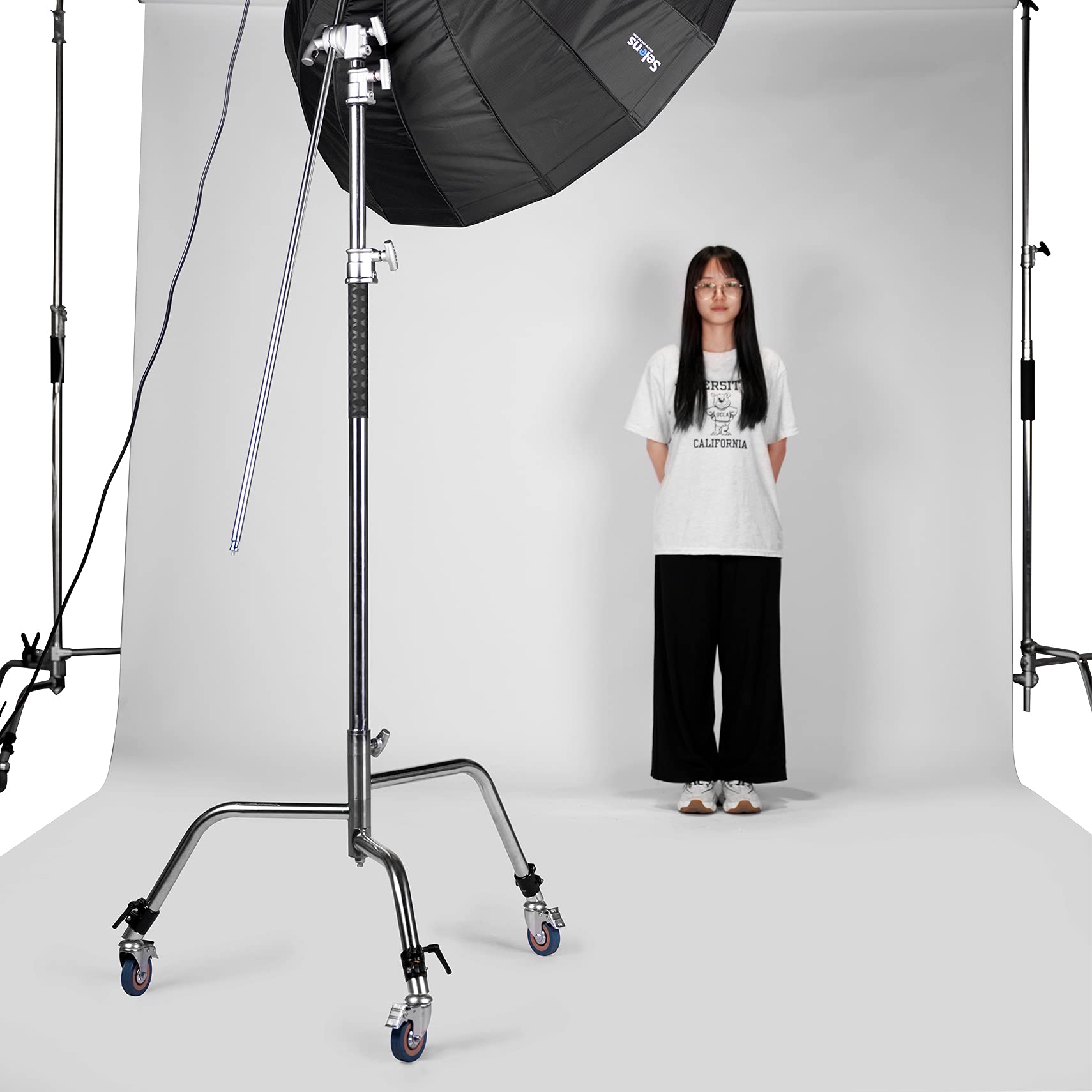 Selens キャスターホイール 360°回転 脚直径30mmのライトスタンド用 ゴムベース付き3パック C型ライトスタンド プロフェッショ Amazon | Selens キャスターホイール 360°回転 脚直径30mmのライト