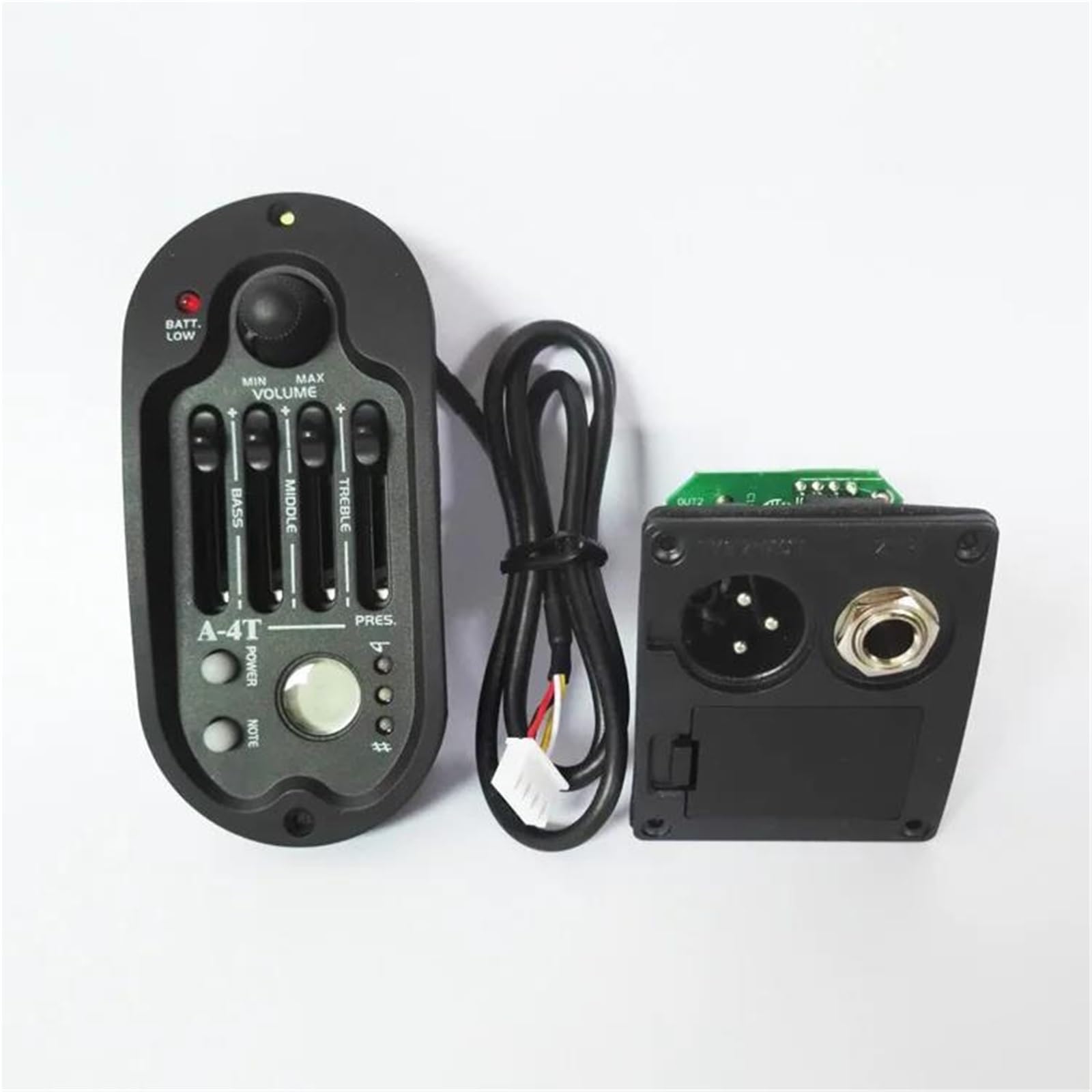 Preamplificatore per chitarra acustica ovale con equalizzatore a quattro bande e accordatore digitale rotondo Pickup Chitarra Acustica