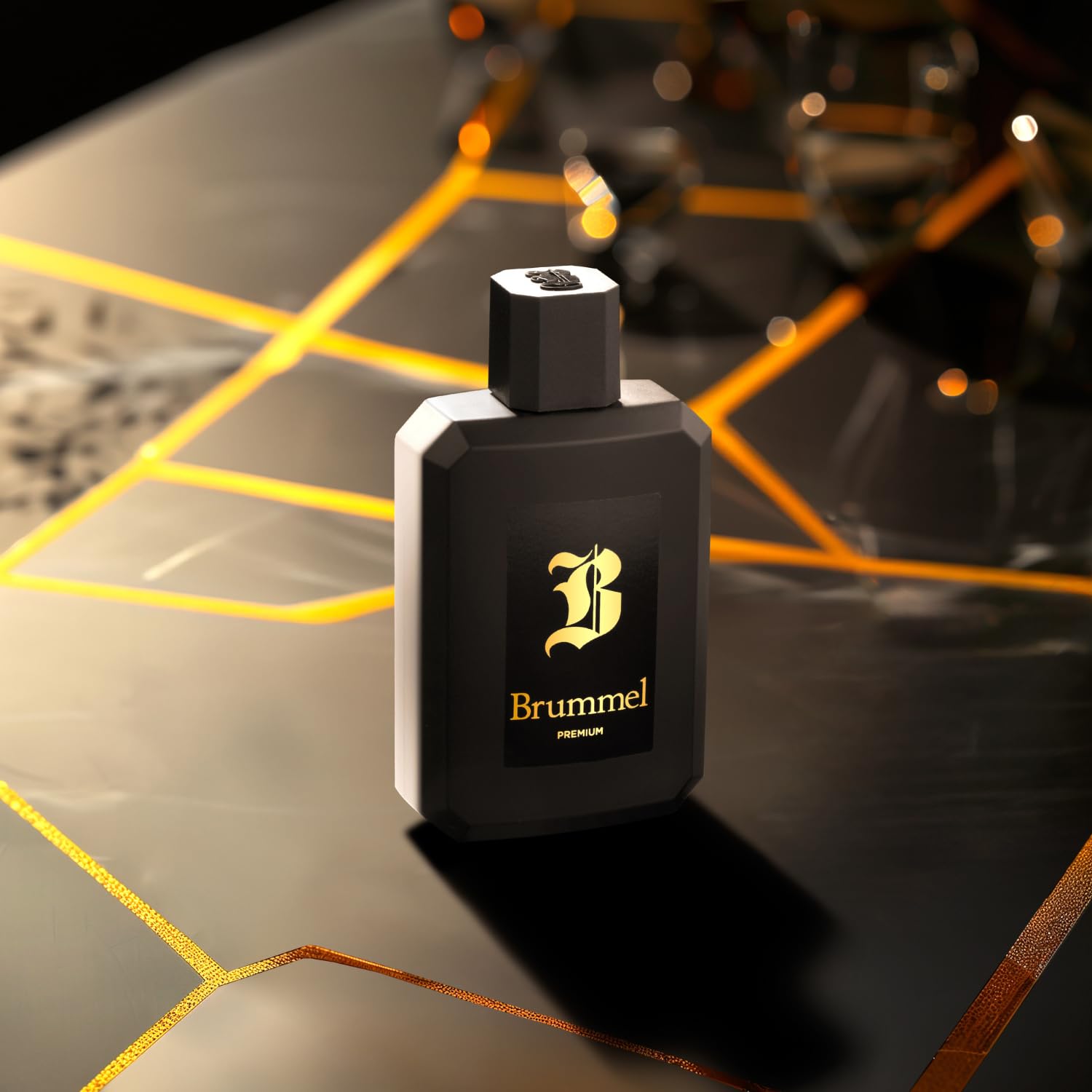 BRUMMEL - Premium 125 ml, Eau de Toilette Masculina, Agua de Colonia Hombre, Perfume Elegante y Sofisticado, Aroma Amaderado, Fragancia Fresca de Larga Duración