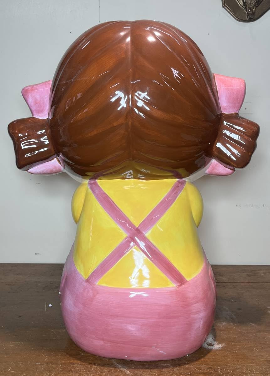 不二家　ジャンボペコちゃん人形　陶器製　非売品 不二家 ジャンボペコちゃん人形 陶器製 非売品 - メルカリ