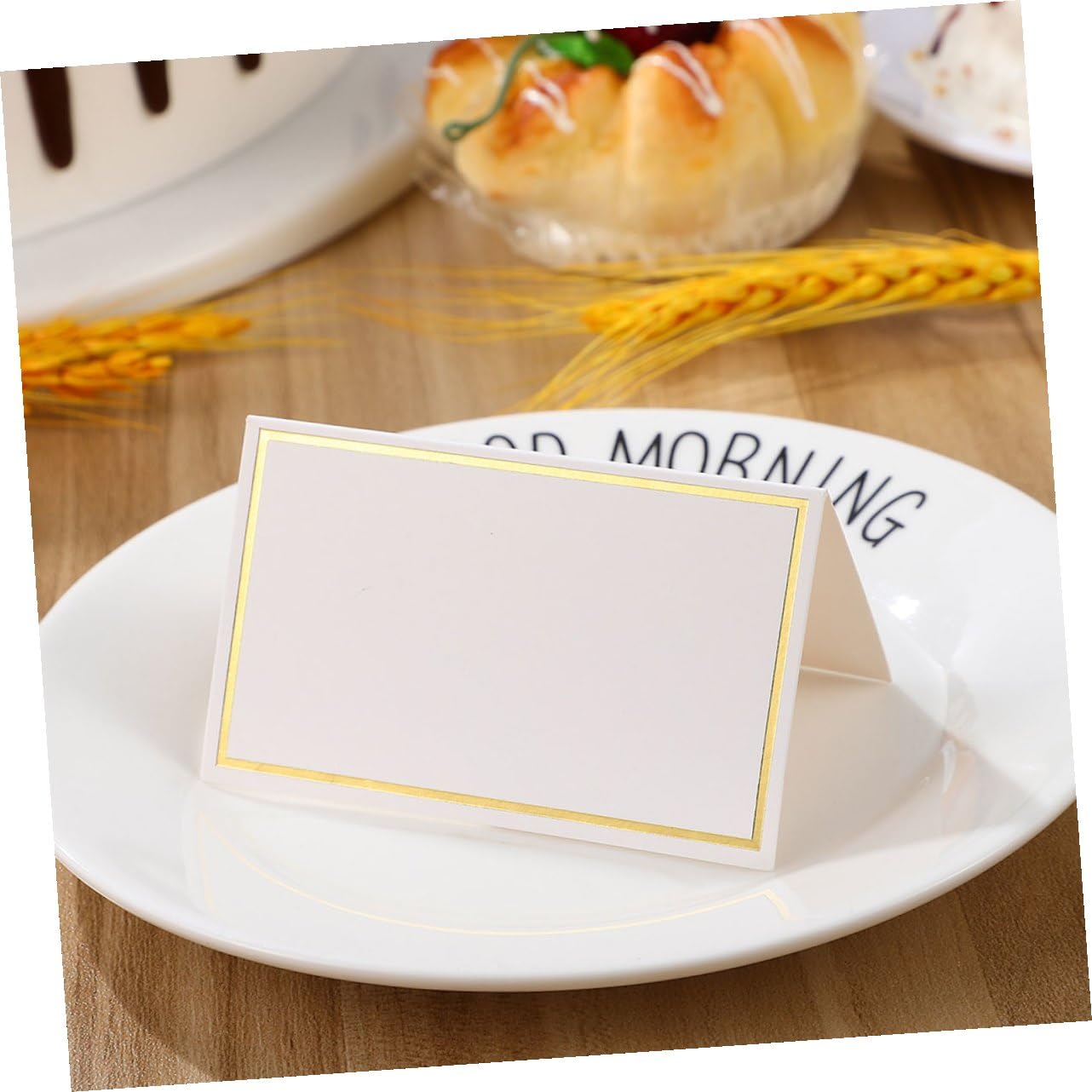 200 Stück Kreative Faltbare Hochzeitstischkarten aus Papier mit Goldfolie Einfach zu Beschriften Platzkarten für Geburtstag und Business Talks
