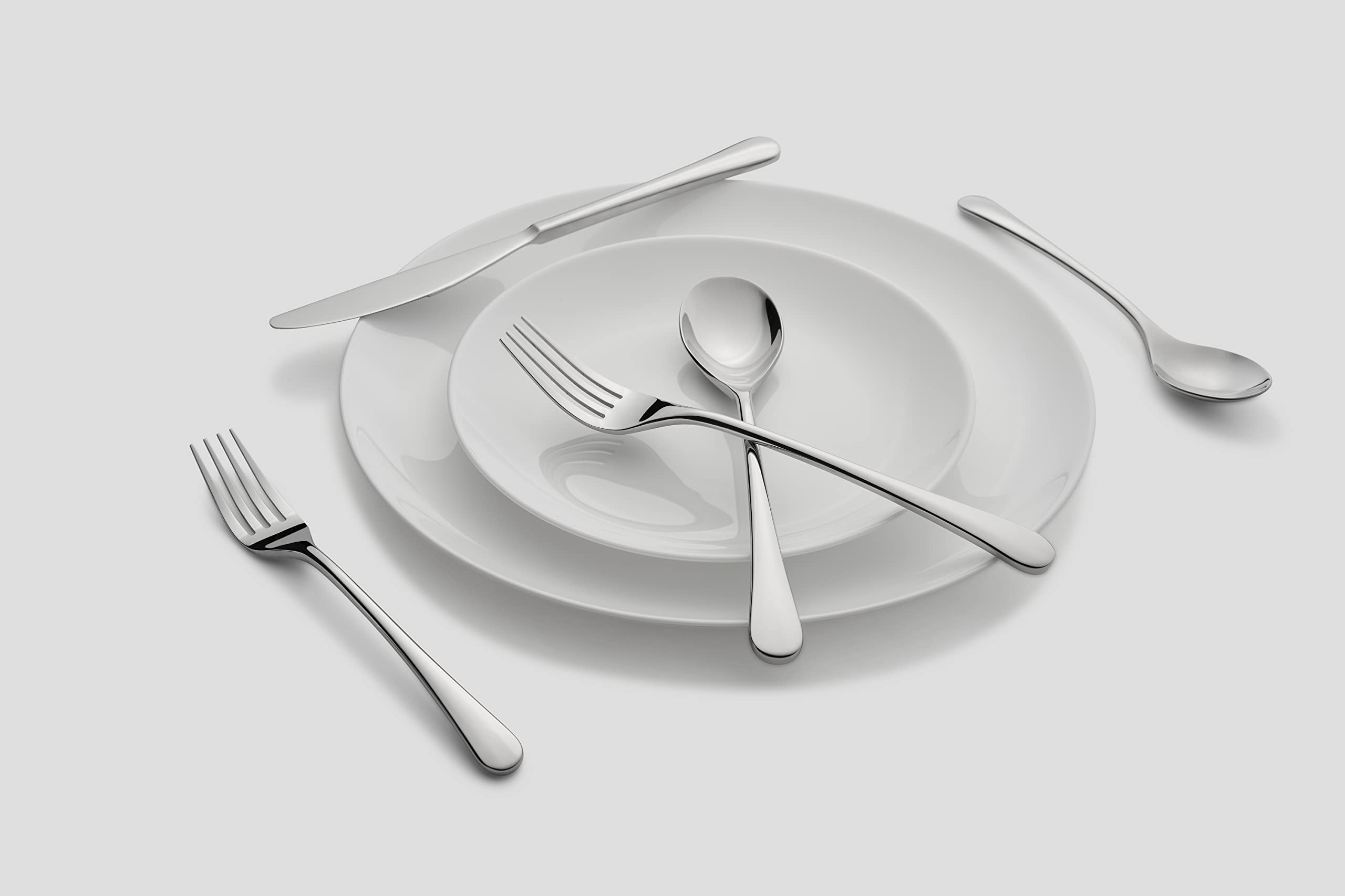 Amazon.com: Cambridge Silversmiths Xyla Satin 20-Piece Flatware