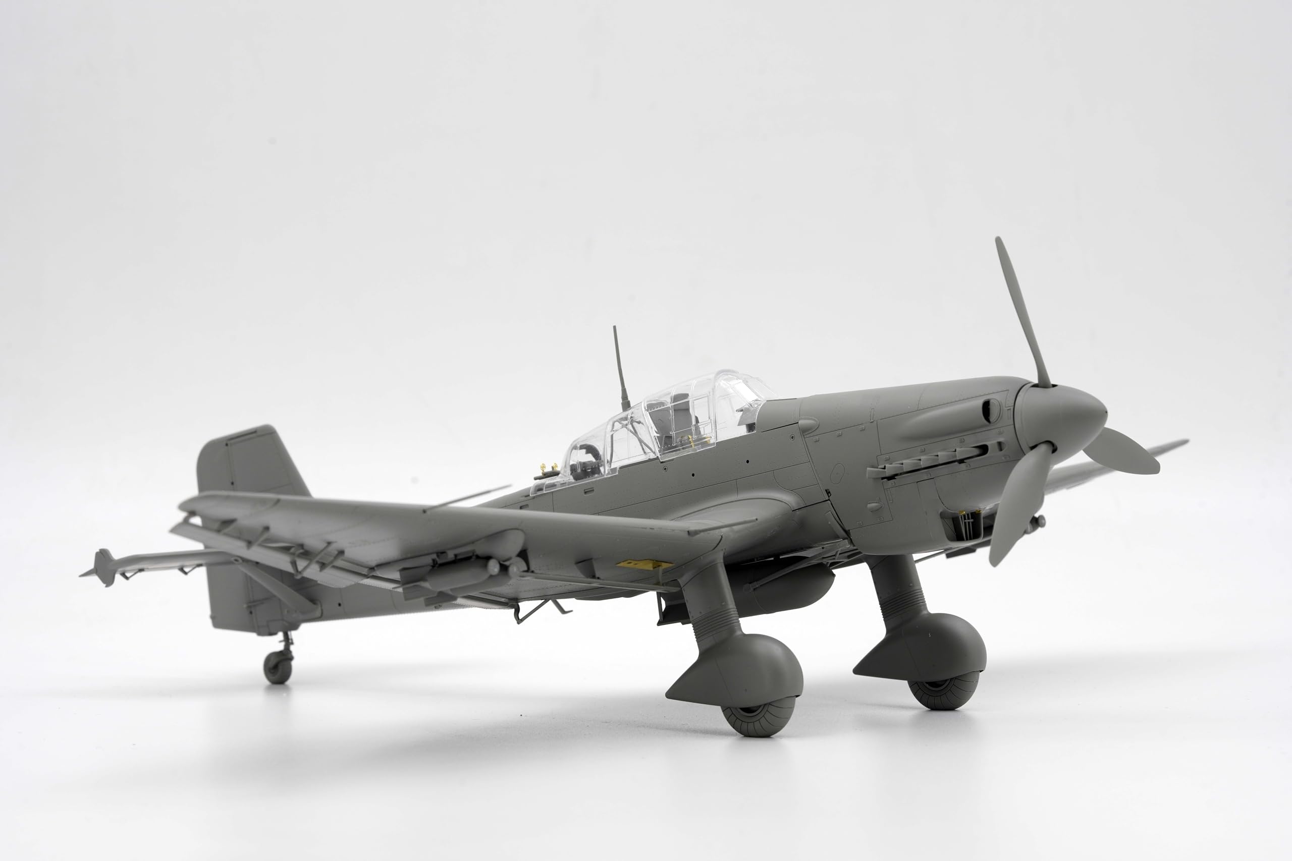 限定値下　1/18 ドイツ空軍　スツーカ Ju 87 完成品　中古 週末値下 1/18 ドイツ空軍 スツーカ Ju 87 完成品 中古B - メルカリ