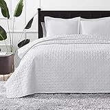 bett weiß 140x200 günstig 【VIELSEITIGE VERWENDUNGEN】Die Steppdecke ist ganzjährig verwendbar. Sie können die Decke bei kältem Tag als Steppdecke und bei warmen Tagen als Tagesdecke dienen. Gleichzeitig passt sich gut die Tagesdecke in Ihr Schlafzimmer ein, verleiht den Raum Modern und Schönheit.