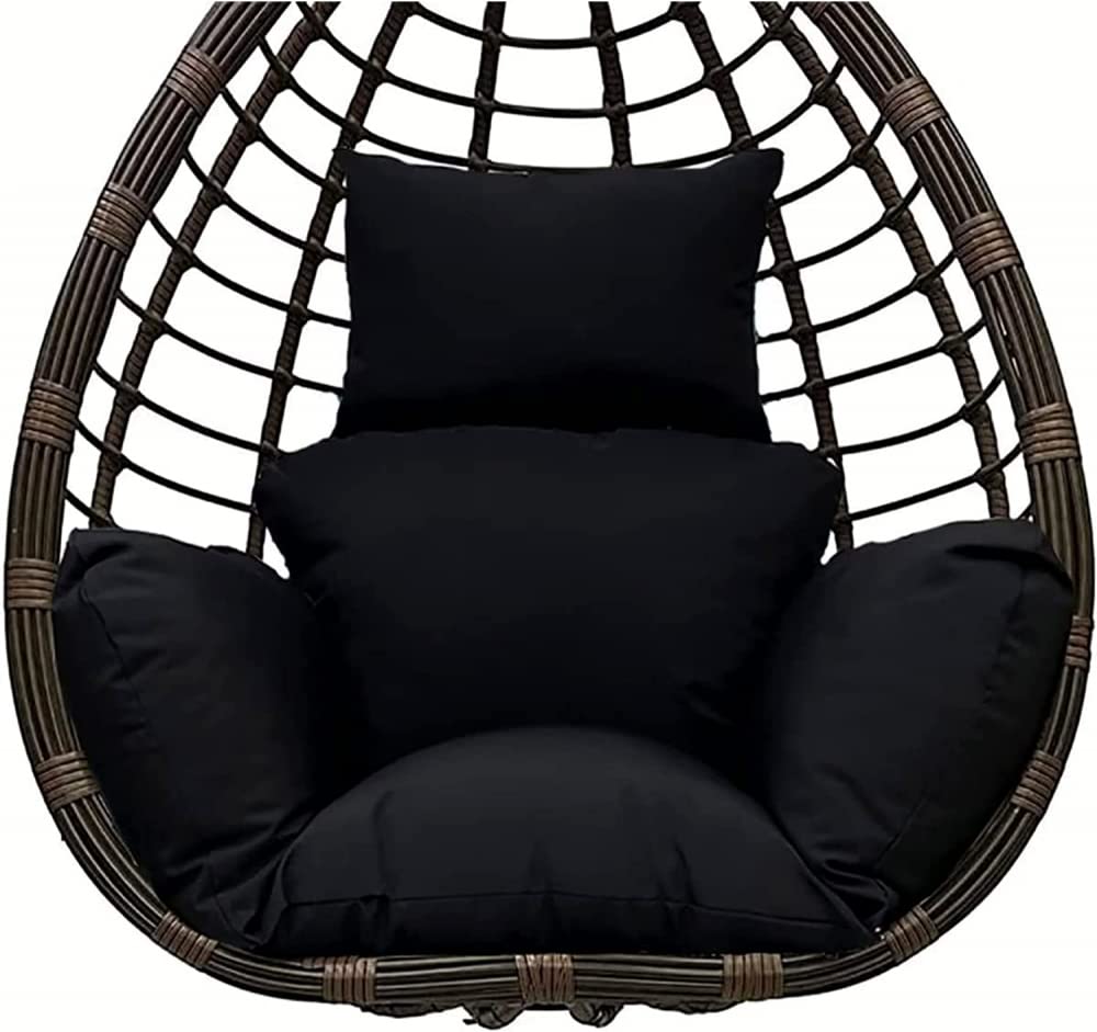Coussin de chaise hamac pour créer un coin lecture cocooning au jardin
