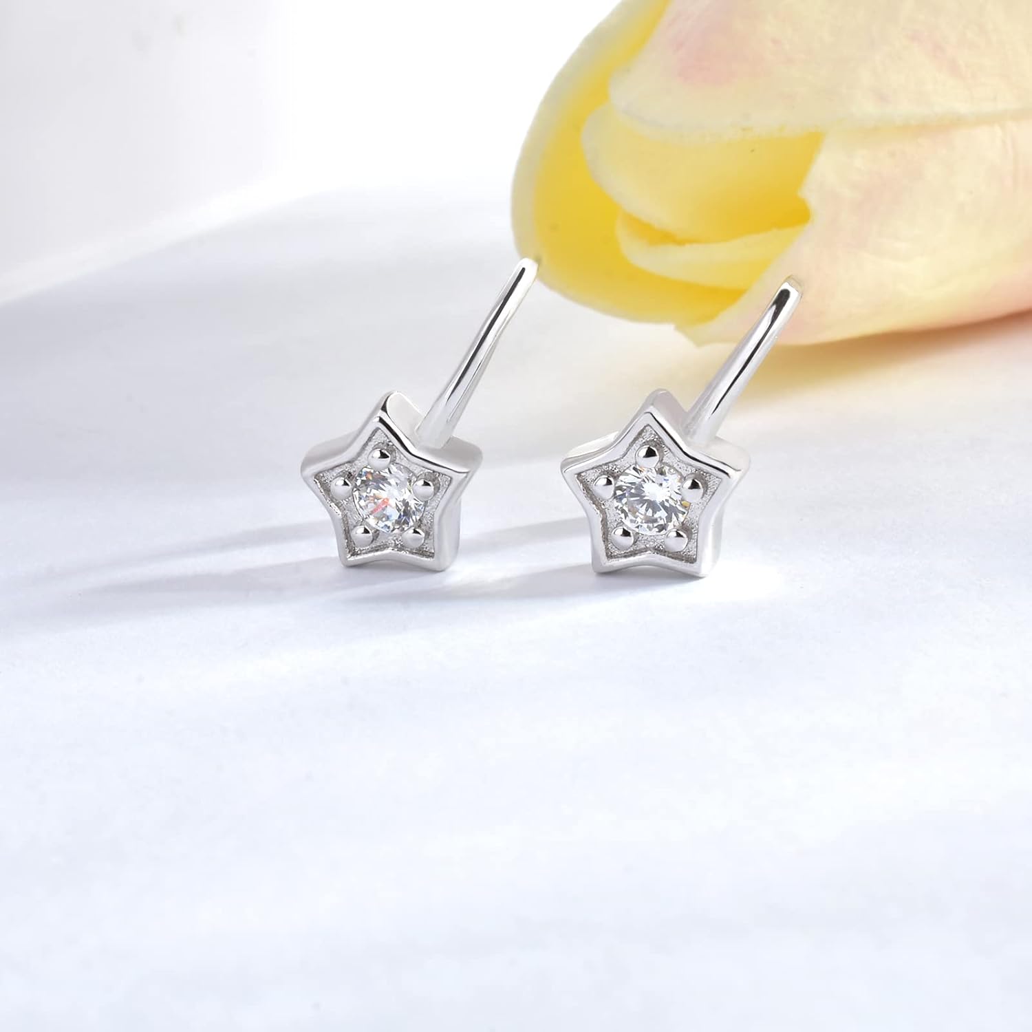 Star Non-Piercing Earrings - Sterling Silver Hypoallergenic Stars Ear Cuffs Cartilage Earrings Cubic Zirconia Clip On Earrings Simple Minimalist Earrings for Women Lady Gifts for Birthday Christmas - Image 5