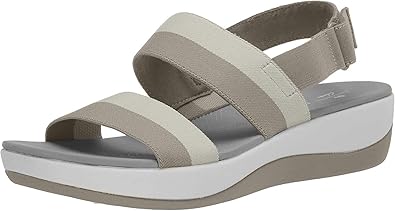 amazon clarks sandals womens