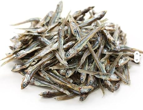 Superpet Silverline Dried Sprats & Anchovy for Dogs   Smaller Bite-Size Whole Fish Ideal for Training   100% Natural, Single-Ingredient, High-Protein, Omega-3 Rich, Grain-Free Treats 250g