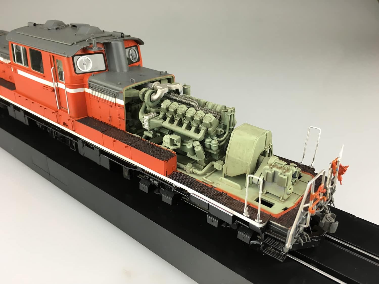1 / 45 train museum OJ series No.2 diesel locomotive DD51 standard spec model car