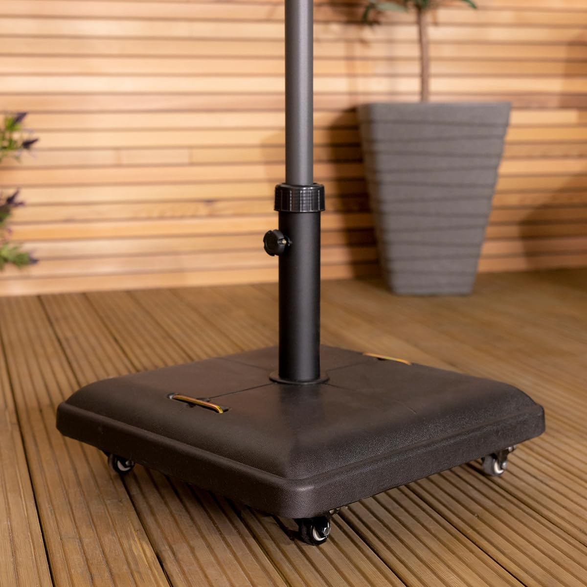 Outsunny 23.5kg Resin Garden Parasol Base with Wheels and Retractable