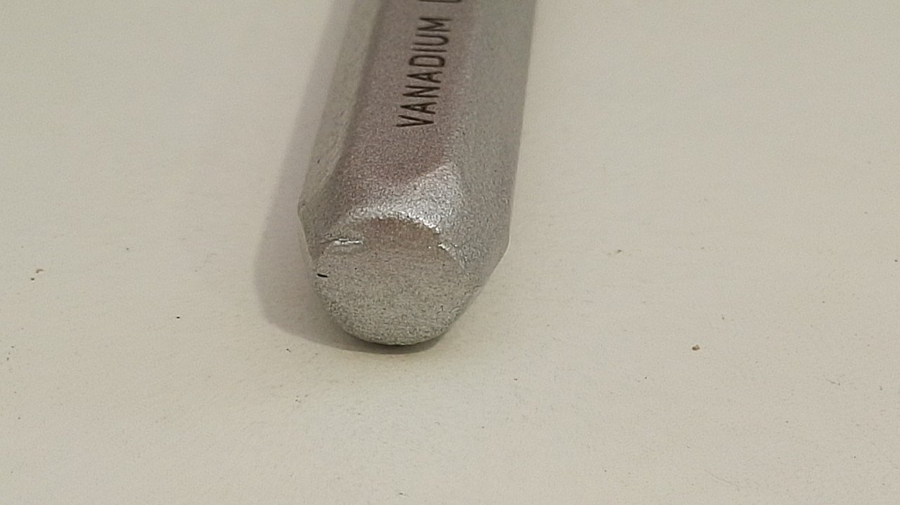 SCALPELLO METALLO TAGLIO 362 mm 12x125