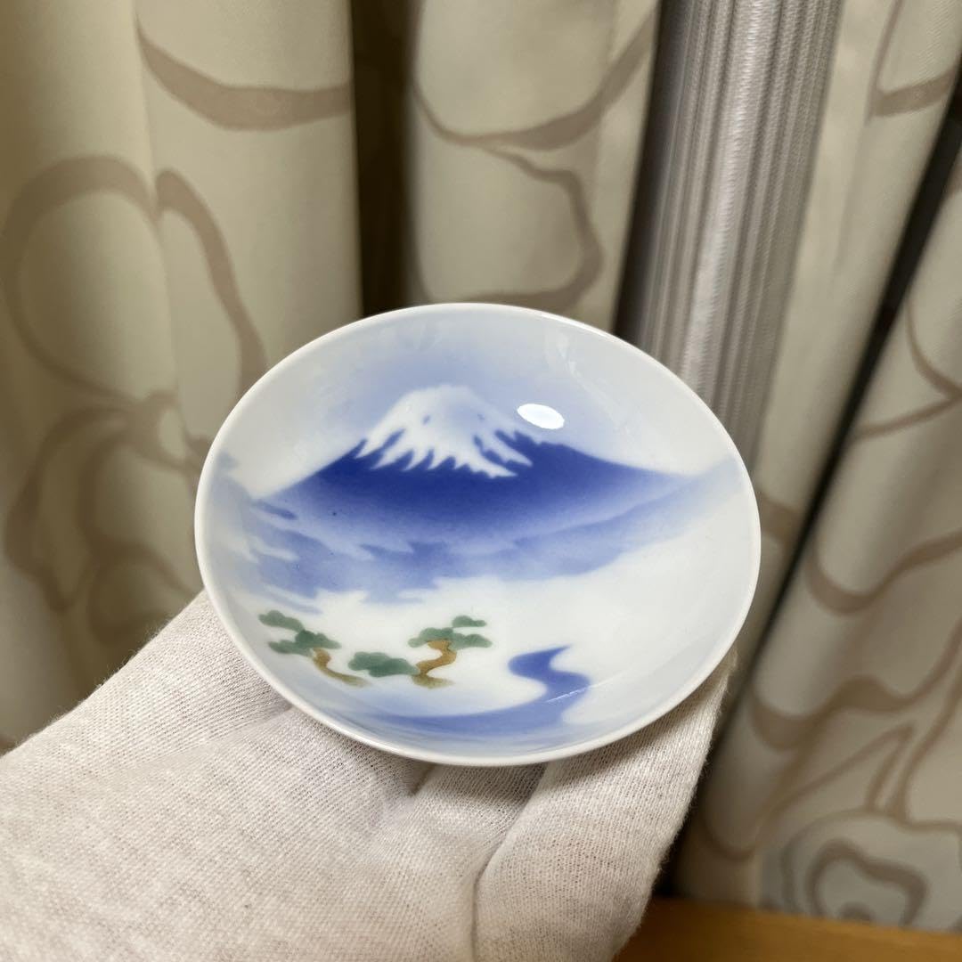 Amazon.co.jp: 深川製磁 富士 盃 お猪口 : ホーム＆キッチン