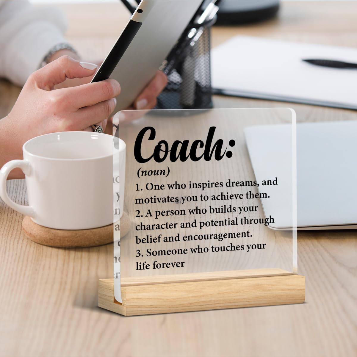 Thank You Coach Gifts for Women Men, Appreciation Gift for Coach Trainer Clear Acrylic Desk Decor Decorative Sign for Home Office, 4 x 4 Inches