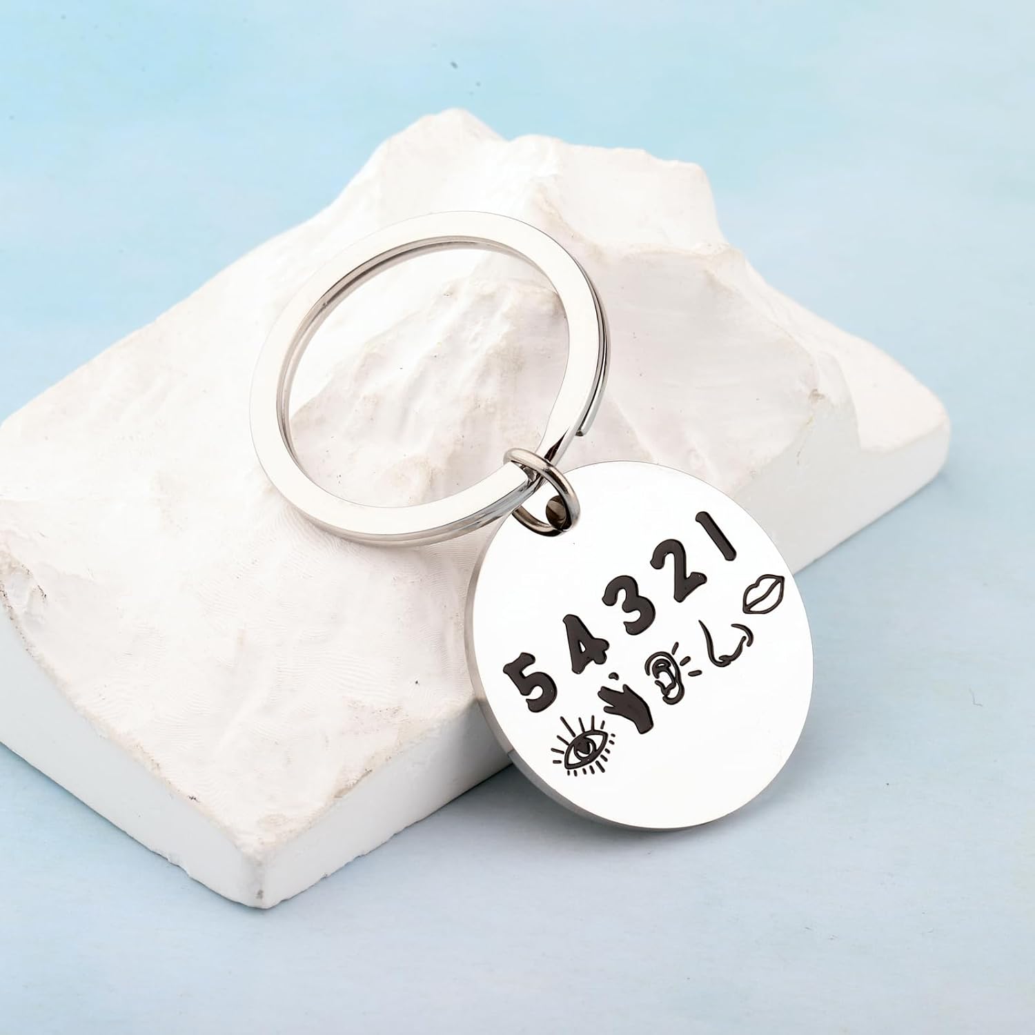 FAADBUK Therapist Gift Grounding Technique Gift Mental Health Gifts 5-4-3-2-1 Keychain for Anxiety
