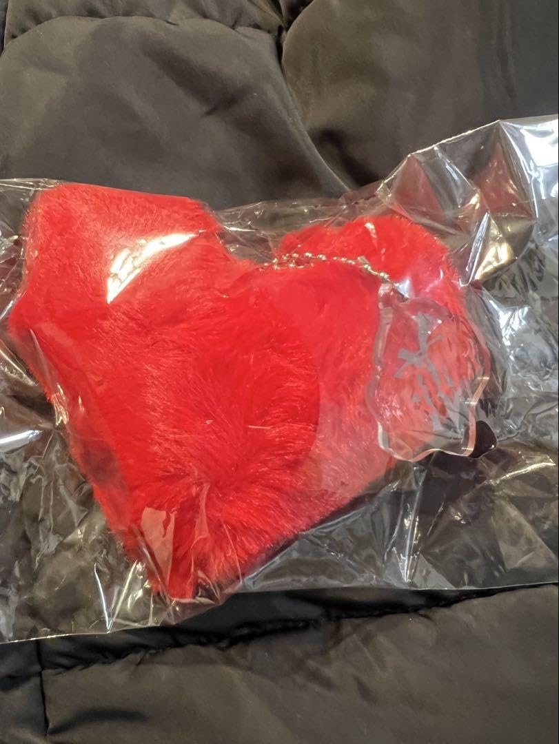 【非売品】HANA FC 新規入会特典 オリジナルハートファーキーホルダー 非売品】HANA FC 新規入会特典 オリジナルハートファーキーホルダー