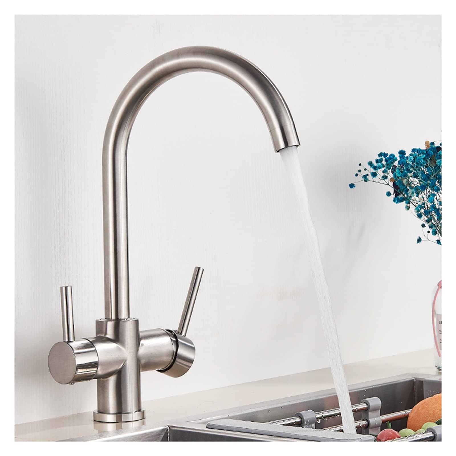 Robinet de cuisine filtré pour éliminer les impuretés de l'eau