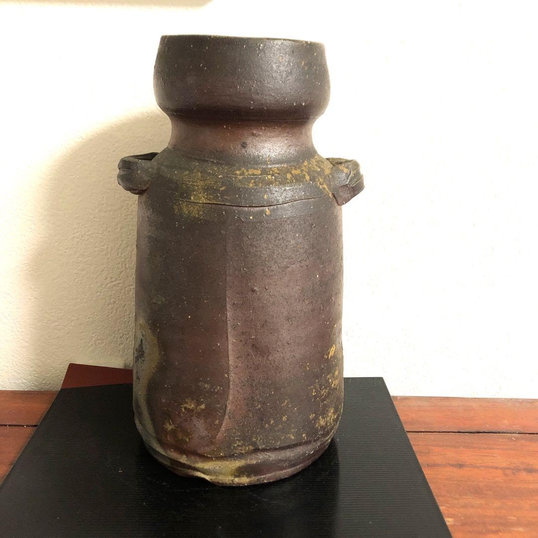 備前焼　掛花入　小西陶蔵　共箱　共布　栞 Amazon.co.jp: 備前焼 小西陶蔵 花入 窯変 共箱 共布 栞