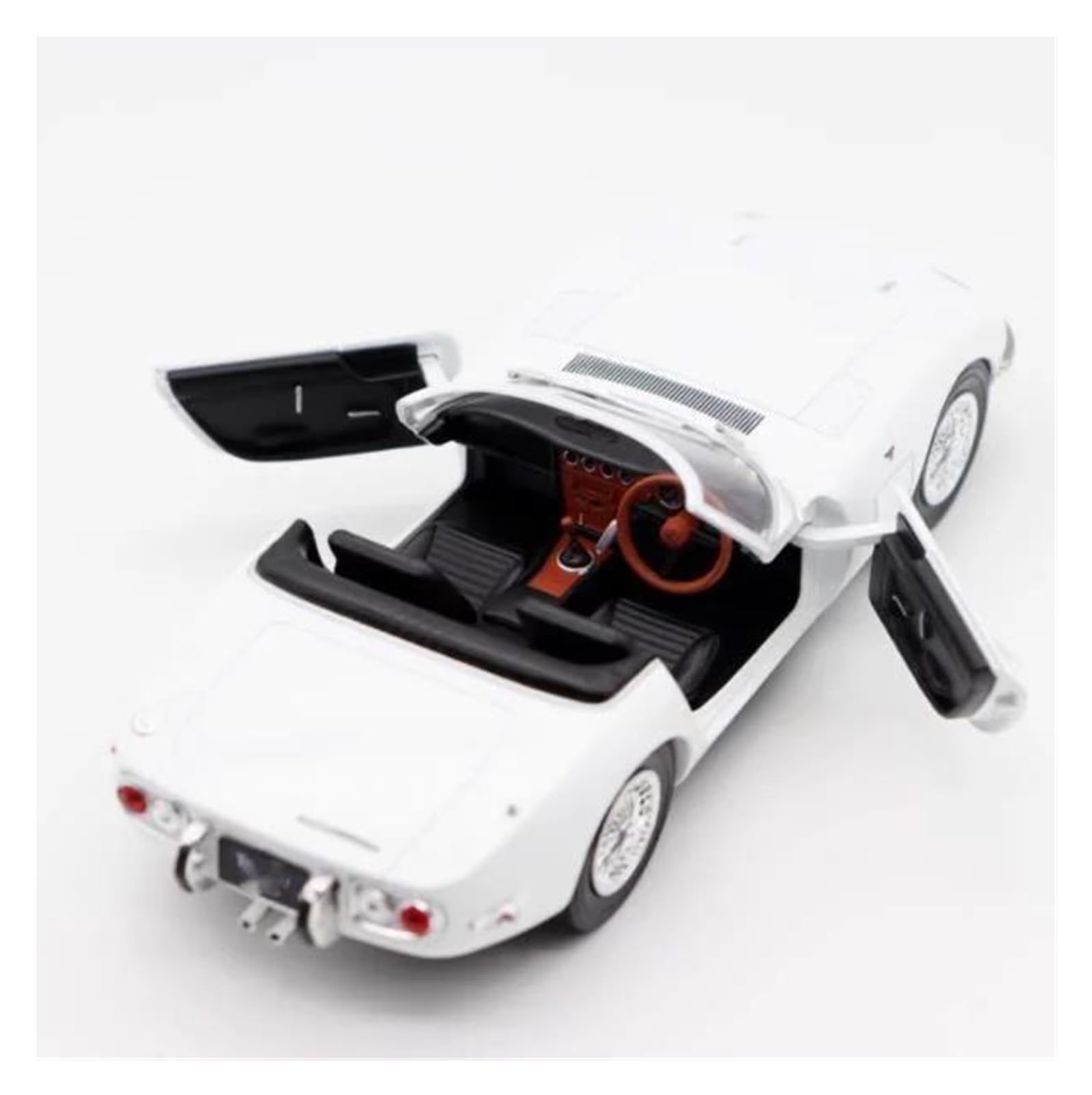 Amazon | ダイキャストカー 1:24 トヨタ 2000GT 1966 ミニチュア車両