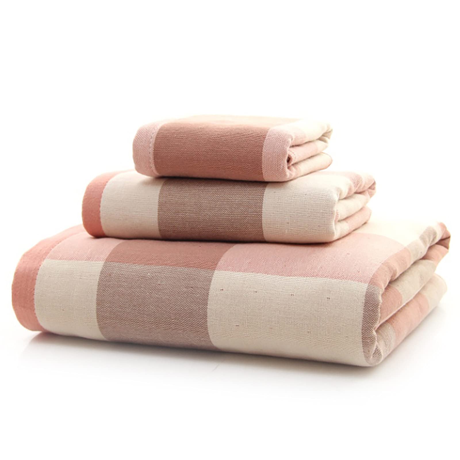 Serviettes de bain en coton rose pour créer une ambiance spa à la maison