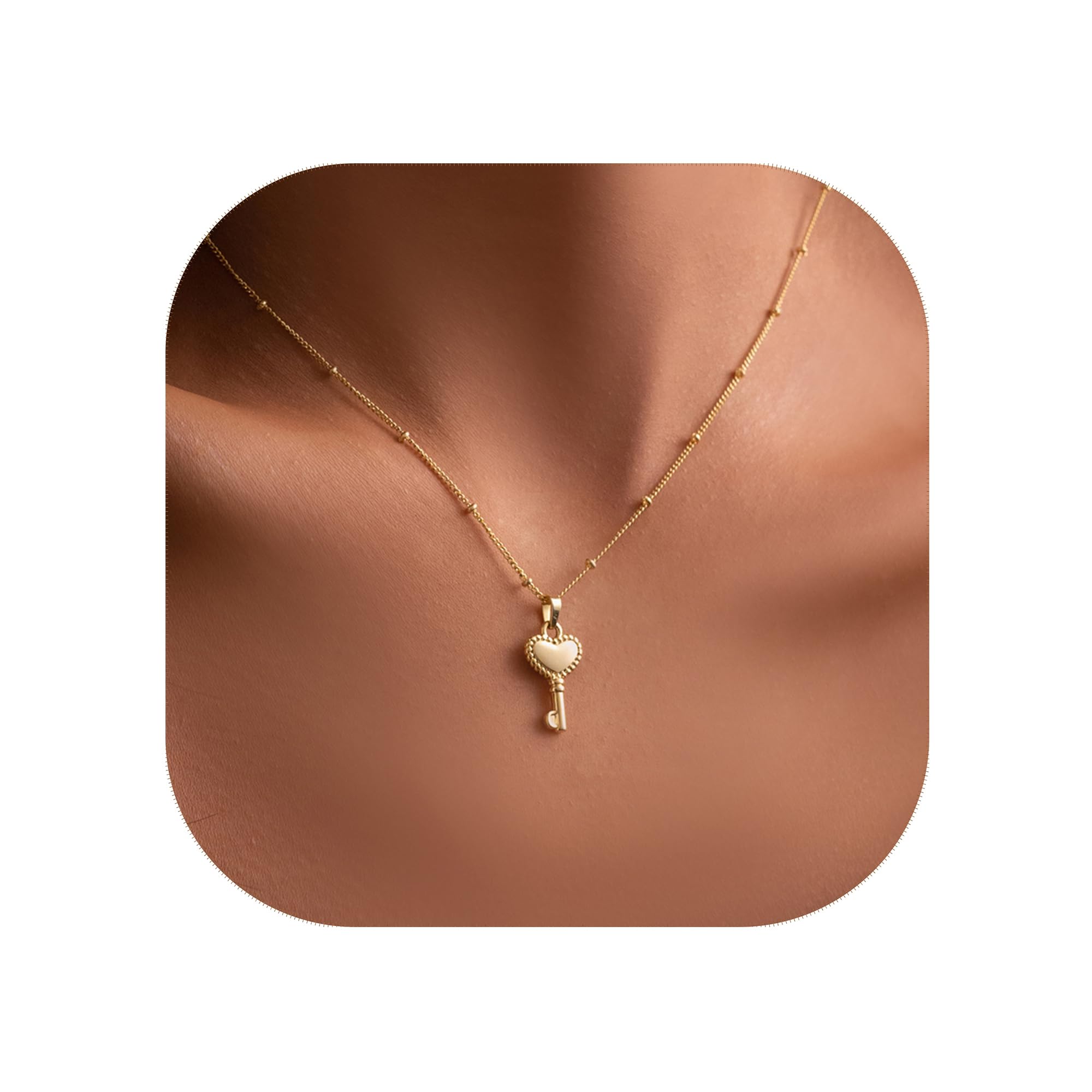 QyzzGold Heart Necklace for Women, Dainty 14k Real Gold Plated Heart  Pendant Necklace, Simple Cute Necklaces for Women Trendy, Gold Jewelry  Graduation