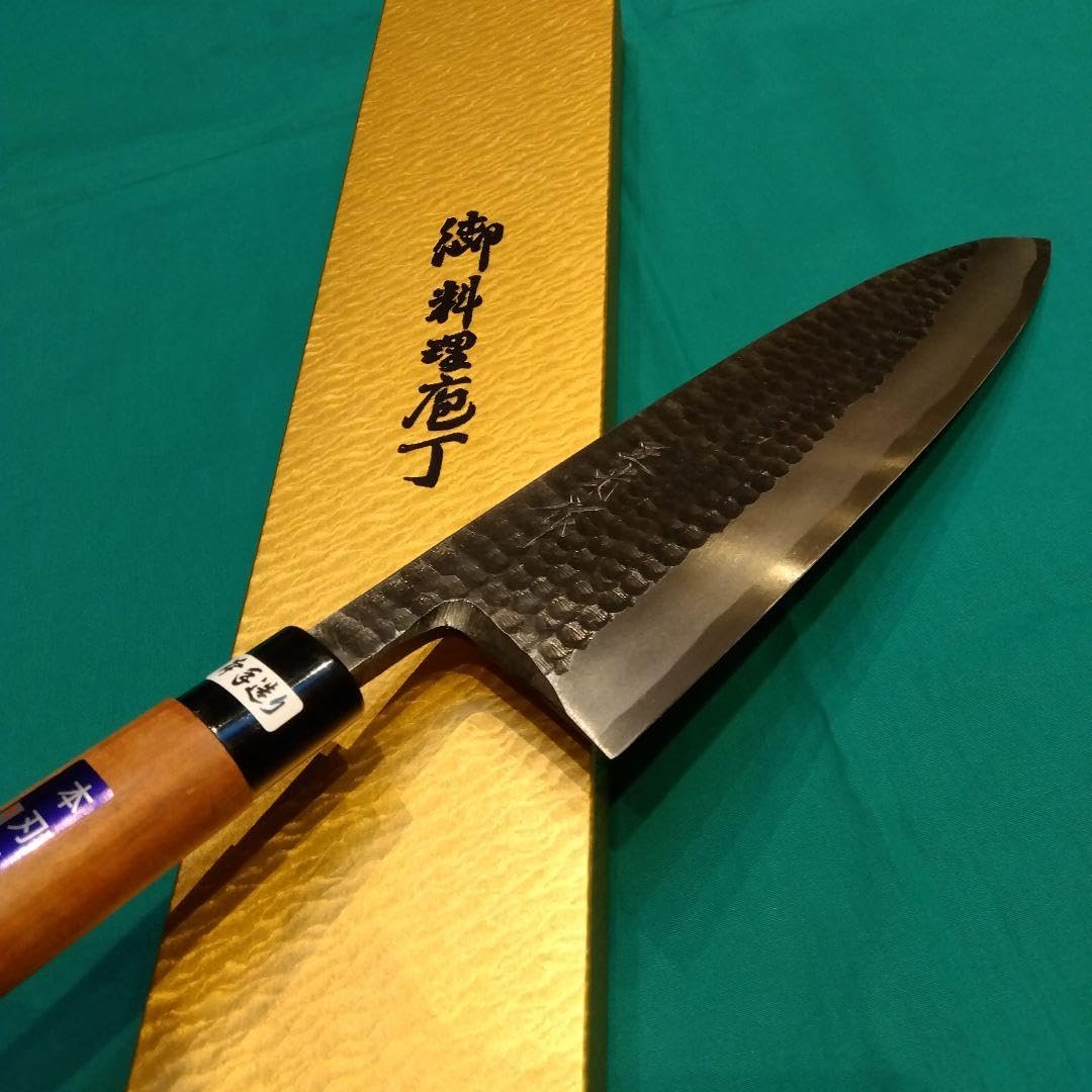 Amazon.co.jp: 正光作 安来鋼黒打 超大型鎚目 出刃包丁 8寸 240ミリ 